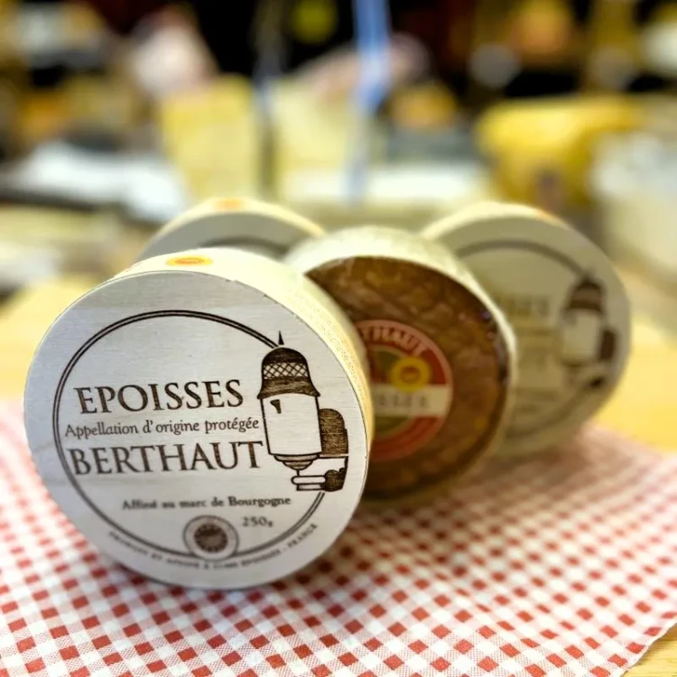 ser-epoisses-berthaut-250g-pudelko.webp